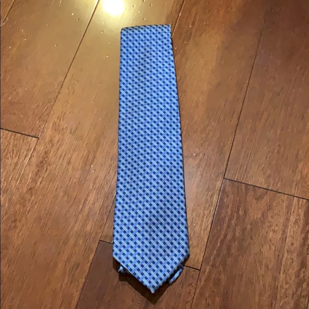 Brooks Brothers tie